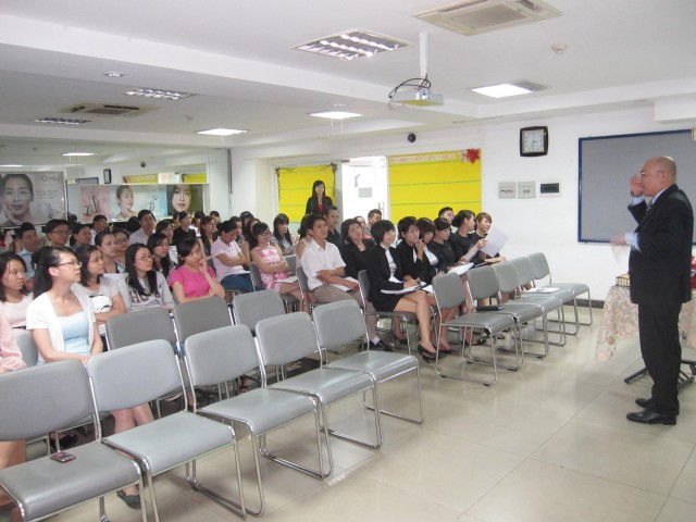 LG-VINA chúng ta là một gia đình (ngày 21-11-2012)